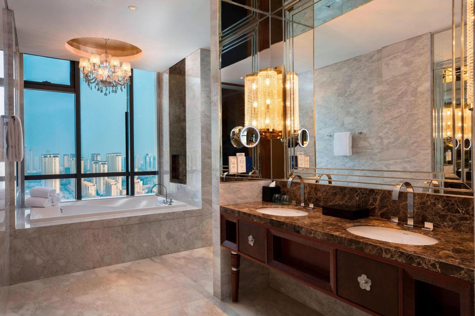 Sheraton Wuxi Binhu Hotel Екстериор снимка